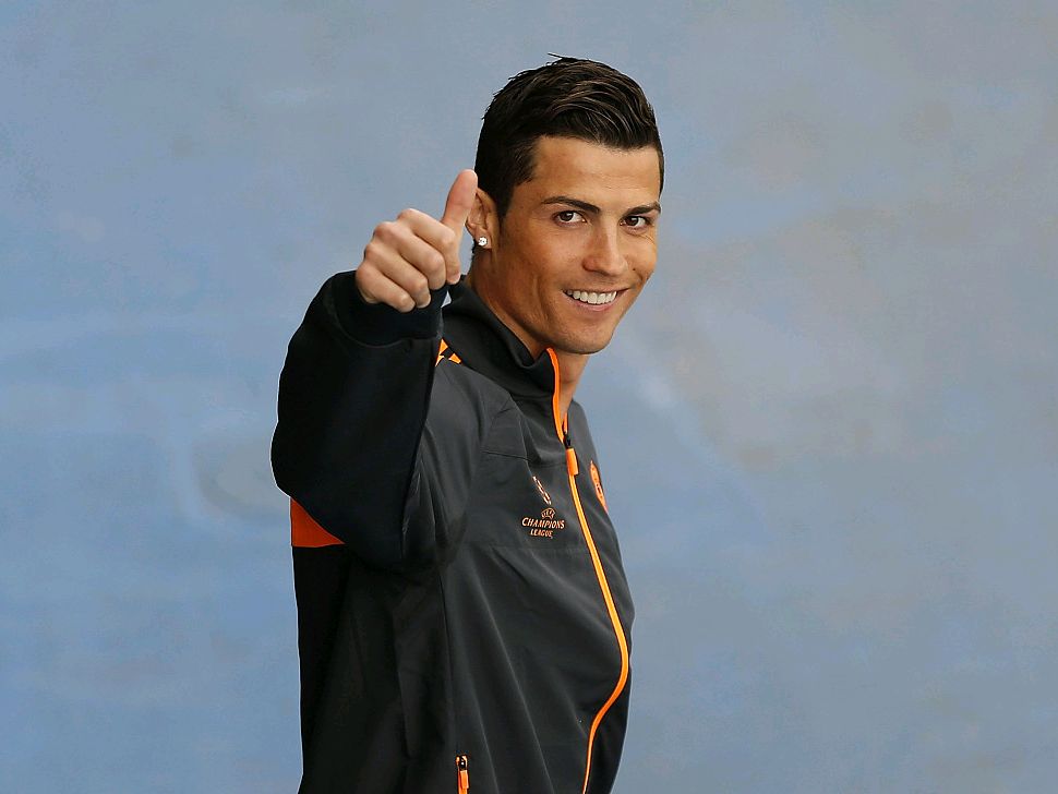 武磊受邀出席上海徐汇区足球超级联赛开幕式，并宣布比赛开幕（武磊出席上海徐汇区足球超级联赛开幕式并宣布开赛）