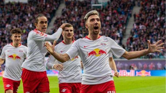 意媒：从明年2月起，博洛尼亚在意甲拿到积分就会买断波贝加（意媒：明年2月起，博洛尼亚在意甲拿分即触发波贝加买断条款）