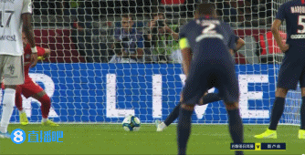 官方：蔚山球员李东炅当选2025年K1联赛MVP；本赛季13球12助