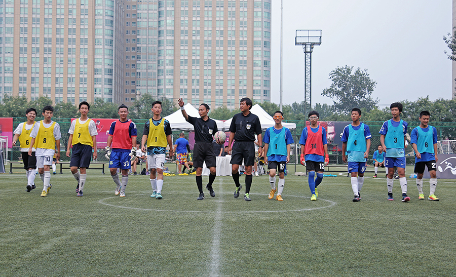 啥情况？篮网首节命中率&三分命中率皆超过60%，仍落后雄鹿3分（离谱！篮网首节投篮与三分命中率双超60%，仍以3分落后雄鹿）