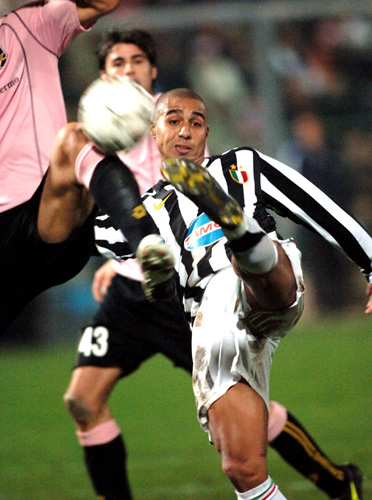 波尔图主帅：踢欧联杯要多进球，想晋级还要再拿5到6分（波尔图主帅：欧联需火力全开，晋级还得再拿5到6分）