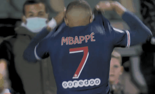 广东启程俱乐部杯！萨姆纳不提裤子，奎因帅气，杨溢也随队出征！