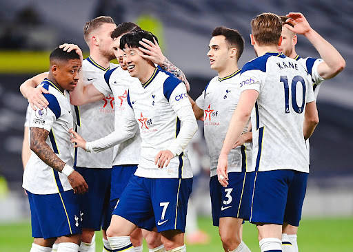 拉蒙：我喜欢观察米利唐来提升自己；意大利的面食和披萨一流（拉蒙：通过研究米利唐不断进步；意大利面与披萨水准一流）