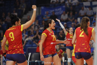 每体：桑托斯欠290万欧无力偿还，巴萨或借此机会锁定苏扎（每体：桑托斯拖欠290万欧难偿，巴萨或趁机锁定苏扎）