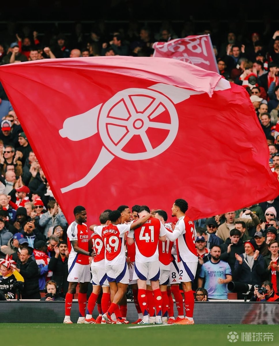 罗体：米兰冬窗寻找吉鲁式中锋，目前正评估菲尔克鲁格（罗体：米兰冬窗瞄准吉鲁型中锋，正考察菲尔克鲁格）