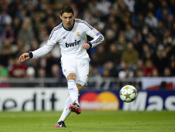 霍伊伦：人们有时会忘记我才22岁，我每天都在努力变得更好（霍伊伦：别忘了我才22岁，我每天都在努力提升自己）