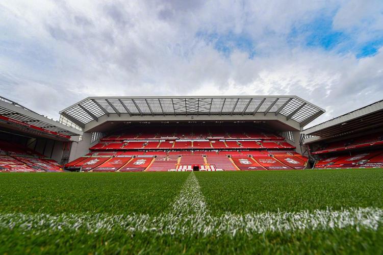 佩德里：还有2场欧冠联赛要尽可能多拿分；我们都很爱阿劳霍（佩德里：欧冠剩余两战力争多抢分；全队都很爱阿劳霍）