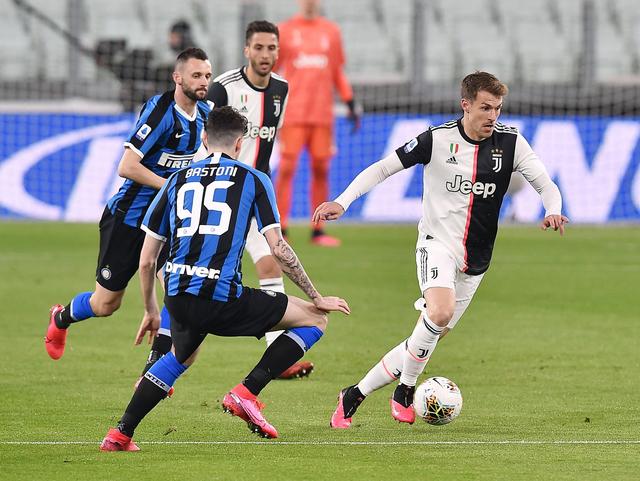 库杜斯评心目中的最佳热刺球员：凯恩的右脚、贝尔的左脚（库杜斯眼中的完美热刺球员：凯恩的右脚+贝尔的左脚）