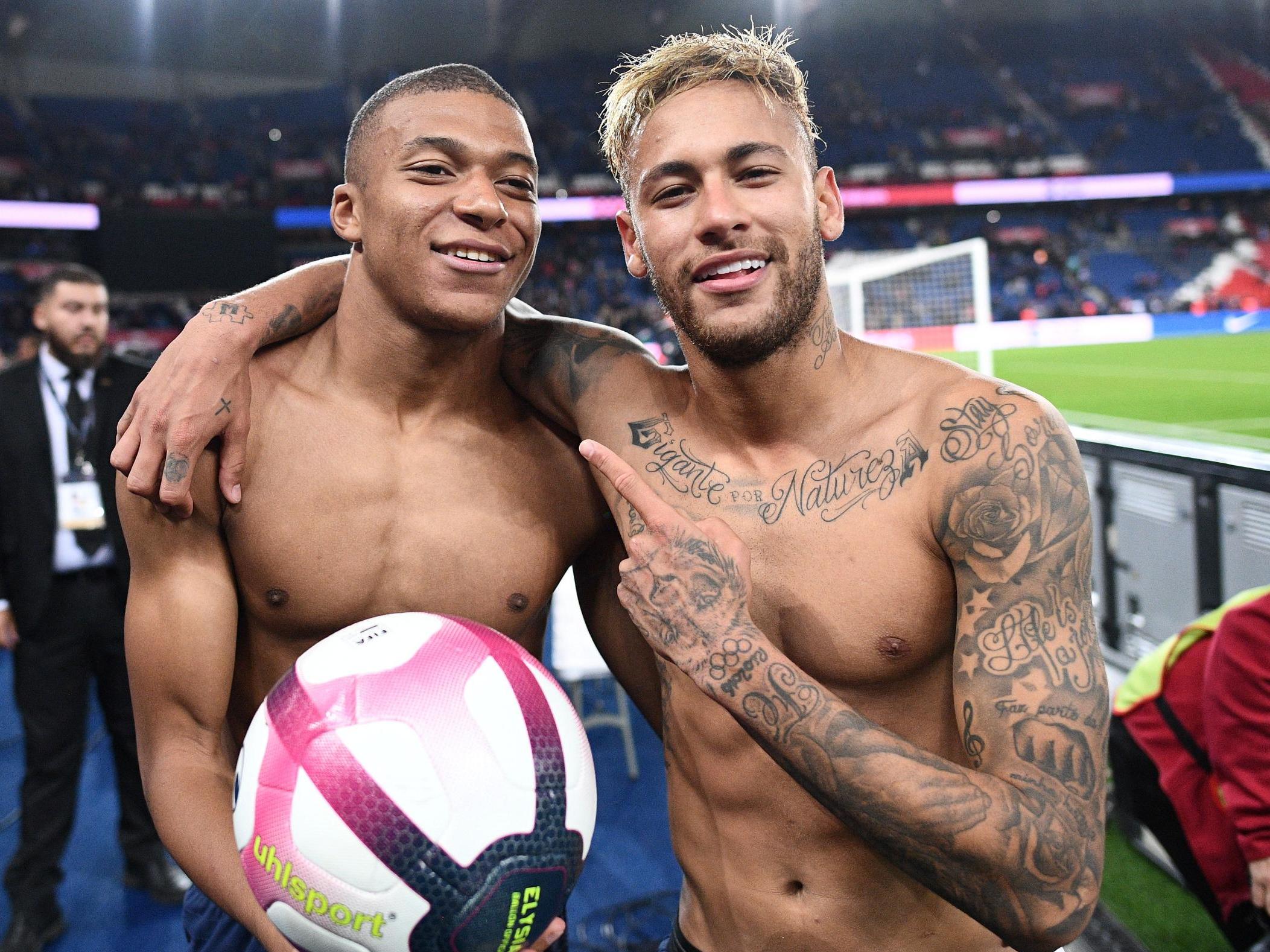 马斯切拉诺：梅西整个赛季都令人惊叹，他来这就是为了奖杯（马斯切拉诺：梅西本季表现惊艳，他来此只为夺冠）