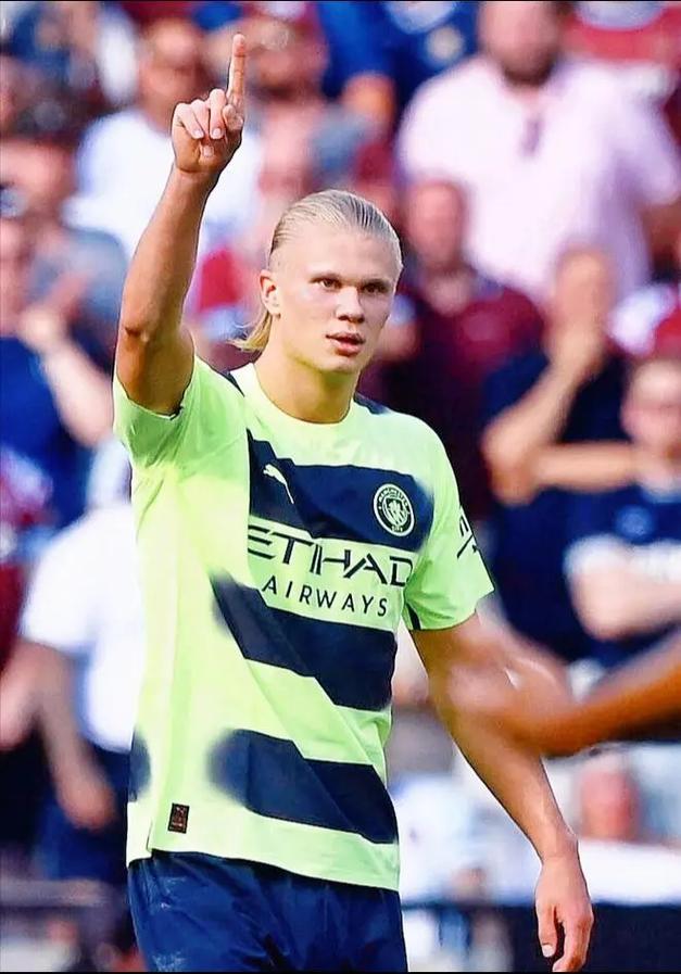 瑞天空：米兰已与阿利松团队展开接触，利物浦明夏愿放他离队（瑞天空：米兰已接洽阿利松团队，利物浦愿在明夏放人）