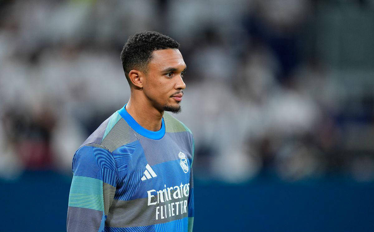 亚冠二级前瞻：卡雅5战全负表现低迷，浦项遭遇伤病困扰（亚冠二级前瞻：卡雅五战皆负状态堪忧，浦项遭遇伤病潮）